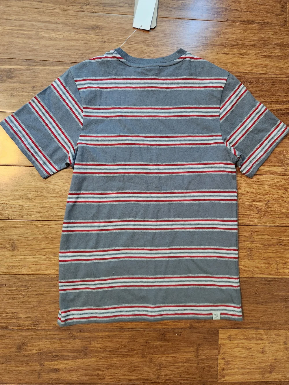 New Vans Boys Gray & Red Striped Pocket Tee Tshirt Shirt Skater, Small